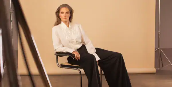 Aimee Joyce London occasionwear, photograph 11